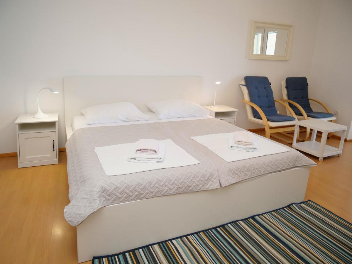 Apartmani Smilja Primošten Exterior foto