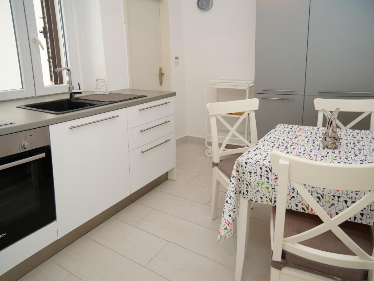 Apartmani Smilja Primošten Exterior foto