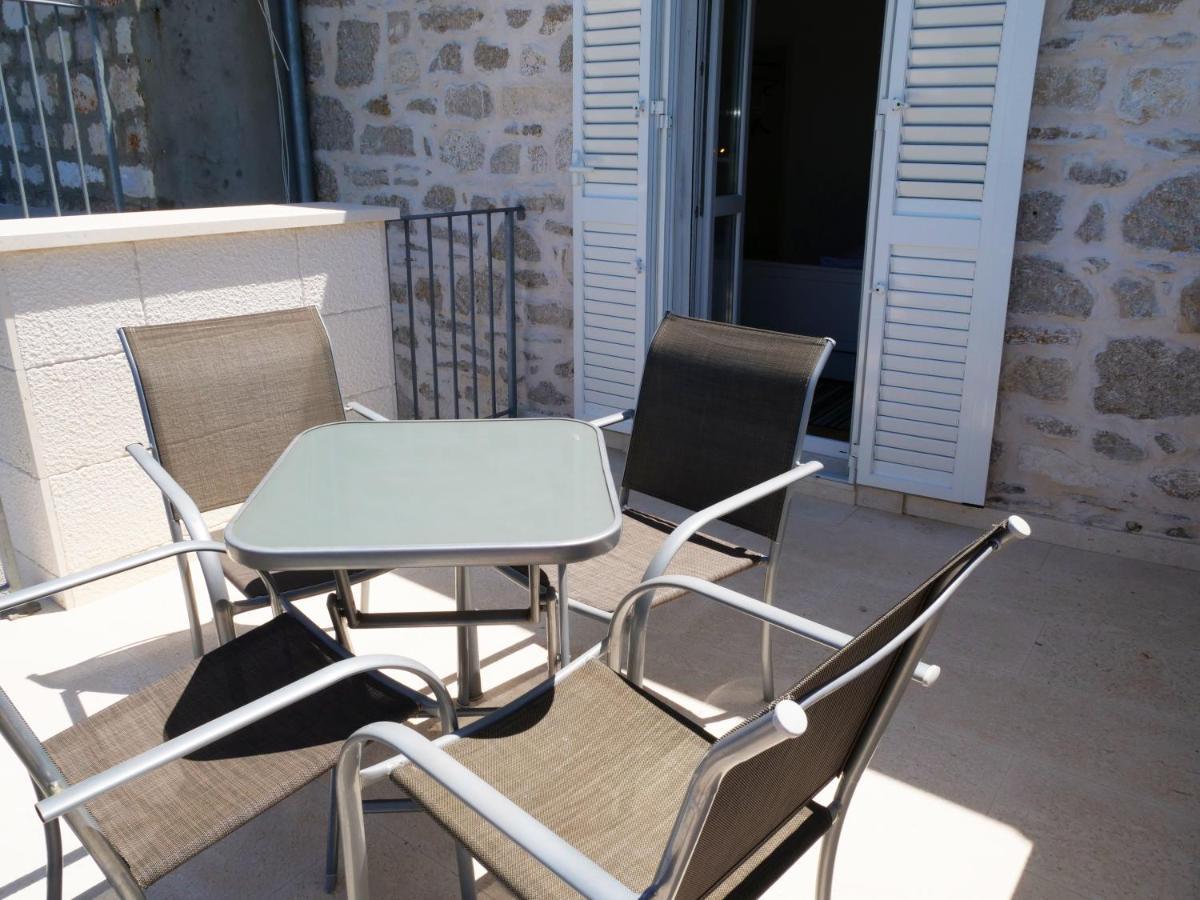 Apartmani Smilja Primošten Exterior foto